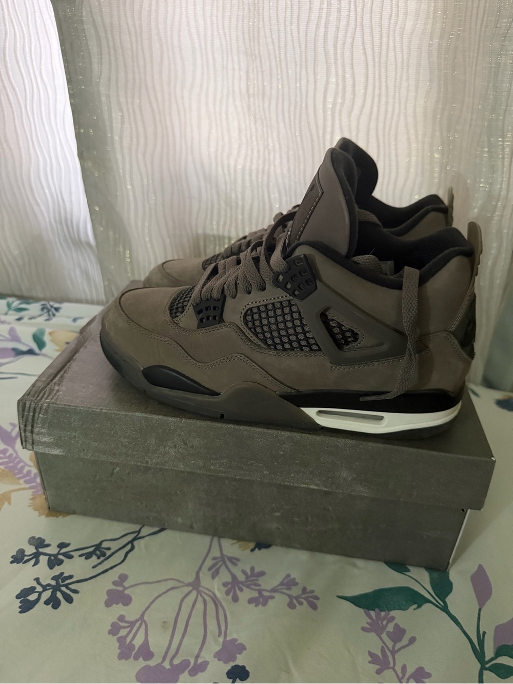 Jordan Men's Dark Brown High-Top Sneakers